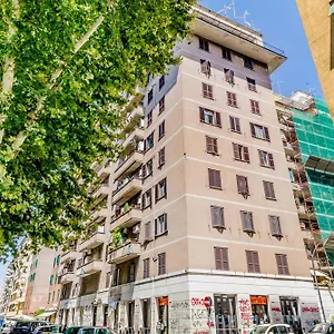 https://bbhome-saint-paul-design-apartment.it-romehotels.com